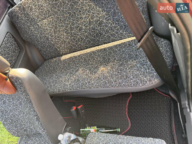 Красный ЗАЗ 1102 Таврія-Нова, объемом двигателя 1.2 л и пробегом 34 тыс. км за 2550 $, фото 21 на Automoto.ua