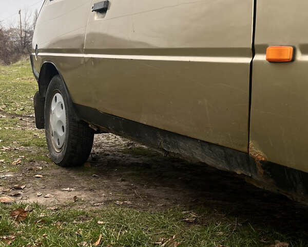 Желтый ЗАЗ 1102 Таврія-Нова, объемом двигателя 1.2 л и пробегом 104 тыс. км за 520 $, фото 11 на Automoto.ua