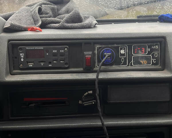 Желтый ЗАЗ 1102 Таврія-Нова, объемом двигателя 1.2 л и пробегом 104 тыс. км за 520 $, фото 14 на Automoto.ua