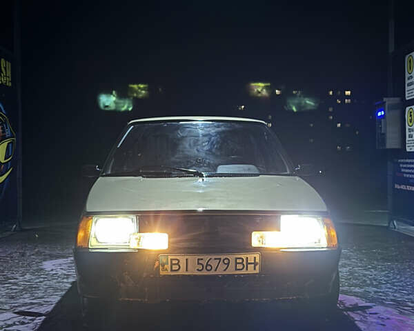 Желтый ЗАЗ 1102 Таврія-Нова, объемом двигателя 1.2 л и пробегом 104 тыс. км за 520 $, фото 19 на Automoto.ua