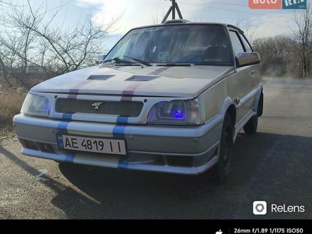 Серый ЗАЗ 1102 Таврія-Нова, объемом двигателя 1.1 л и пробегом 90 тыс. км за 2500 $, фото 6 на Automoto.ua