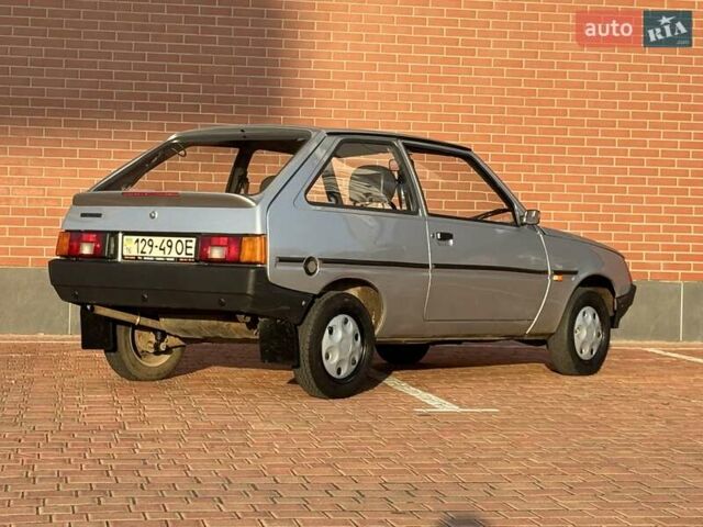 Серый ЗАЗ 1102 Таврія-Нова, объемом двигателя 1.1 л и пробегом 28 тыс. км за 1700 $, фото 3 на Automoto.ua