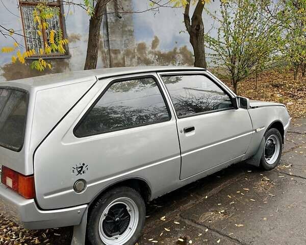 Серый ЗАЗ 1102 Таврія-Нова, объемом двигателя 1.1 л и пробегом 200 тыс. км за 900 $, фото 3 на Automoto.ua