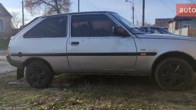 Серый ЗАЗ 1102 Таврія-Нова, объемом двигателя 1.2 л и пробегом 285 тыс. км за 831 $, фото 6 на Automoto.ua