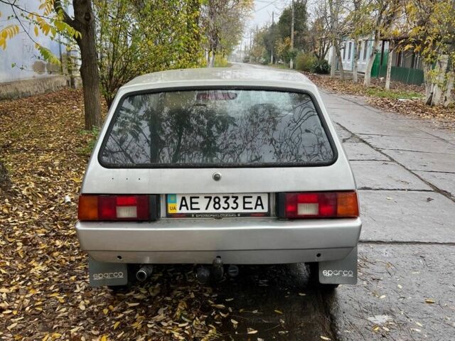 Сірий ЗАЗ 1102 Таврия-Нова, об'ємом двигуна 1.3 л та пробігом 200 тис. км за 950 $, фото 4 на Automoto.ua