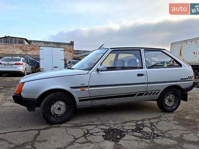 Серый ЗАЗ 1102 Таврія-Нова, объемом двигателя 1.2 л и пробегом 90 тыс. км за 940 $, фото 4 на Automoto.ua