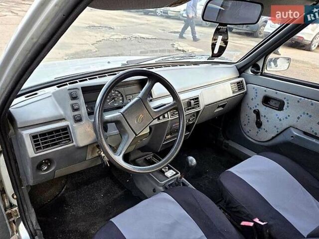 Серый ЗАЗ 1102 Таврія-Нова, объемом двигателя 1.2 л и пробегом 90 тыс. км за 940 $, фото 1 на Automoto.ua