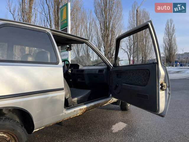 Серый ЗАЗ 1102 Таврія-Нова, объемом двигателя 1.2 л и пробегом 141 тыс. км за 800 $, фото 6 на Automoto.ua