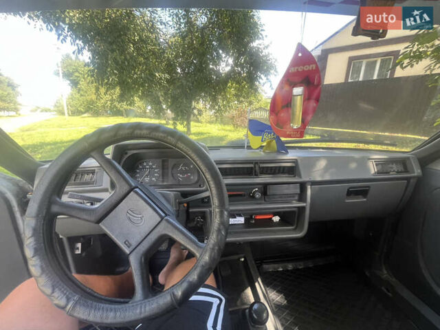 Серый ЗАЗ 1102 Таврія-Нова, объемом двигателя 1.2 л и пробегом 130 тыс. км за 650 $, фото 3 на Automoto.ua