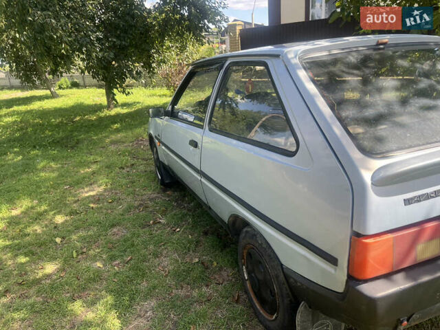 Серый ЗАЗ 1102 Таврія-Нова, объемом двигателя 1.2 л и пробегом 130 тыс. км за 650 $, фото 6 на Automoto.ua