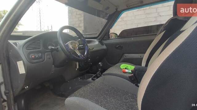 Серый ЗАЗ 1102 Таврия-Нова, объемом двигателя 1.3 л и пробегом 80 тыс. км за 2300 $, фото 8 на Automoto.ua
