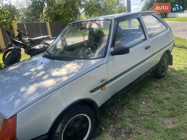Серый ЗАЗ 1102 Таврія-Нова, объемом двигателя 1.2 л и пробегом 130 тыс. км за 650 $, фото 5 на Automoto.ua