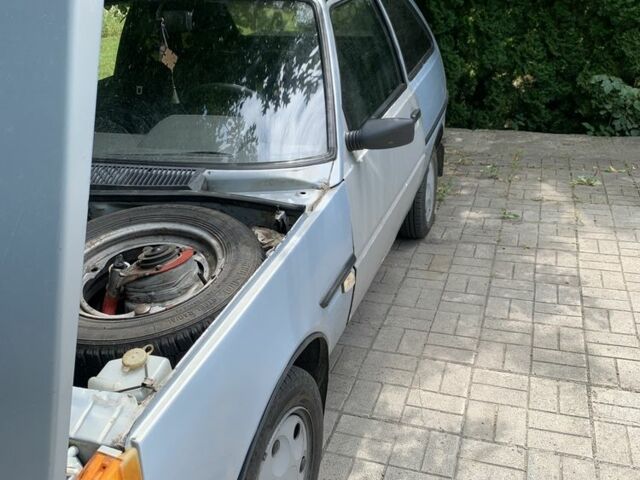 Серый ЗАЗ 1102 Таврия-Нова, объемом двигателя 1.2 л и пробегом 219 тыс. км за 1200 $, фото 5 на Automoto.ua