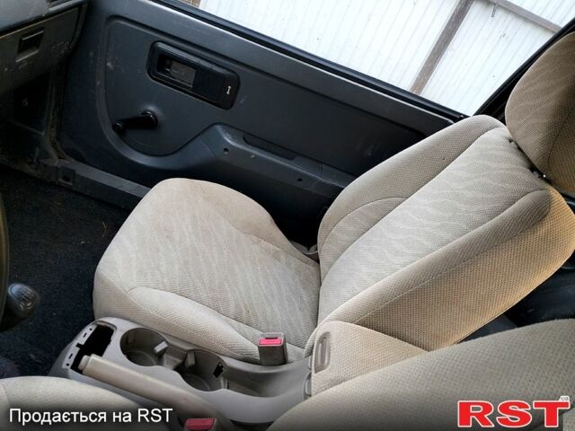 Серый ЗАЗ 1102 Таврия-Нова, объемом двигателя 1.1 л и пробегом 263 тыс. км за 800 $, фото 6 на Automoto.ua