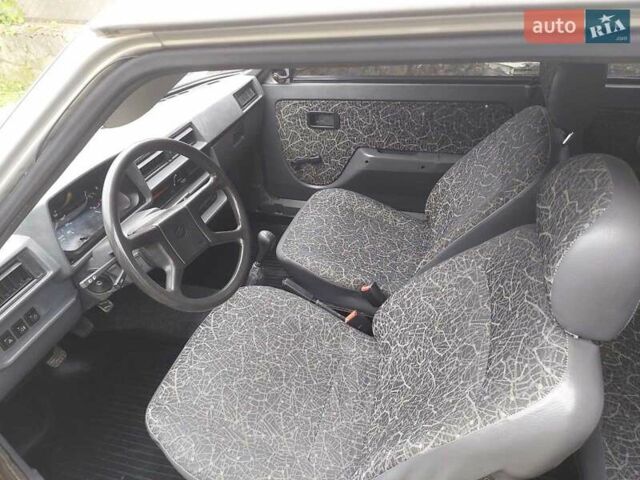 ЗАЗ 1102 Таврія-Нова 2007 в Могилев-Подольском на Automoto.ua Серый ЗАЗ 1102 Таврія-Нова, объемом двигателя 0 л и пробегом 72 тыс. км за 1300 $, фото 4 на Automoto.ua