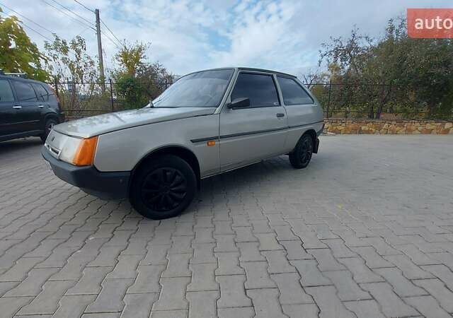ЗАЗ 1102 Таврія-Нова 2007 в Могилев-Подольском на Automoto.ua Серый ЗАЗ 1102 Таврія-Нова, объемом двигателя 0 л и пробегом 72 тыс. км за 1300 $, фото 23 на Automoto.ua