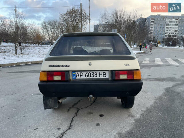 Серый ЗАЗ 1102 Таврия-Нова, объемом двигателя 1.2 л и пробегом 241 тыс. км за 920 $, фото 4 на Automoto.ua