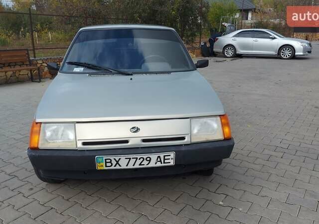 ЗАЗ 1102 Таврія-Нова 2007 в Могилев-Подольском на Automoto.ua Серый ЗАЗ 1102 Таврія-Нова, объемом двигателя 0 л и пробегом 72 тыс. км за 1300 $, фото 21 на Automoto.ua