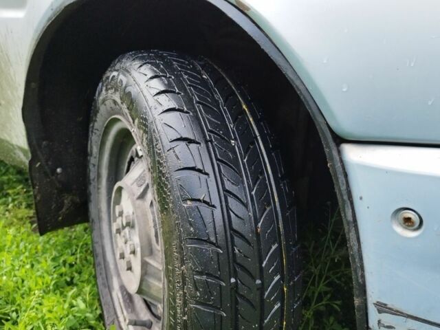 Серый ЗАЗ 1102 Таврия-Нова, объемом двигателя 1.2 л и пробегом 200 тыс. км за 450 $, фото 5 на Automoto.ua