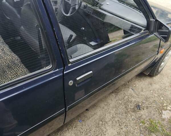 Синій ЗАЗ 1102 Таврія-Нова, об'ємом двигуна 1.2 л та пробігом 150 тис. км за 850 $, фото 6 на Automoto.ua