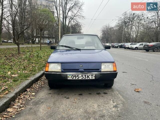 Синий ЗАЗ 1102 Таврія-Нова, объемом двигателя 1.2 л и пробегом 75 тыс. км за 1300 $, фото 7 на Automoto.ua
