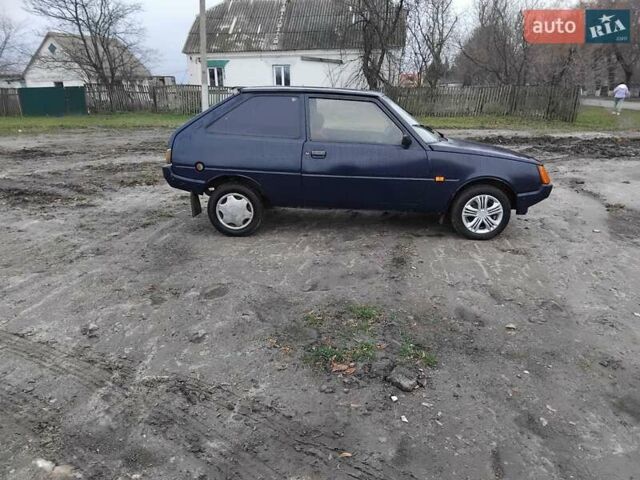 Синій ЗАЗ 1102 Таврія-Нова, об'ємом двигуна 1.3 л та пробігом 250 тис. км за 550 $, фото 5 на Automoto.ua