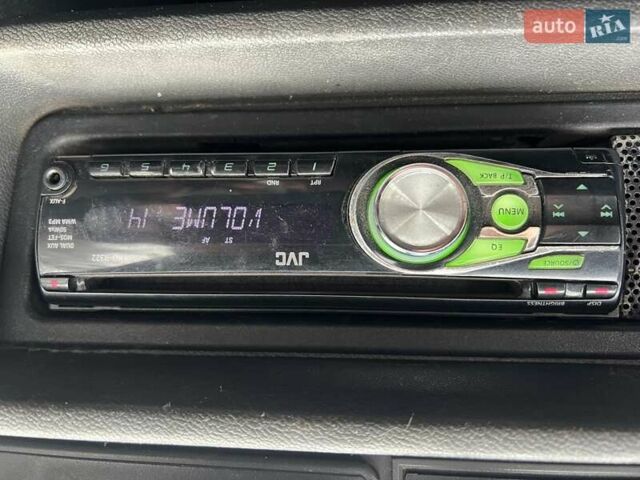 Синий ЗАЗ 1102 Таврія-Нова, объемом двигателя 1.2 л и пробегом 75 тыс. км за 1300 $, фото 10 на Automoto.ua