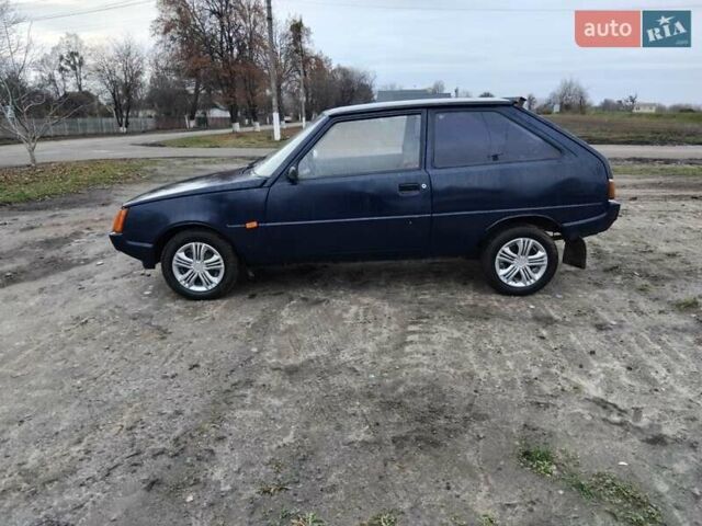 Синій ЗАЗ 1102 Таврія-Нова, об'ємом двигуна 1.3 л та пробігом 250 тис. км за 550 $, фото 3 на Automoto.ua