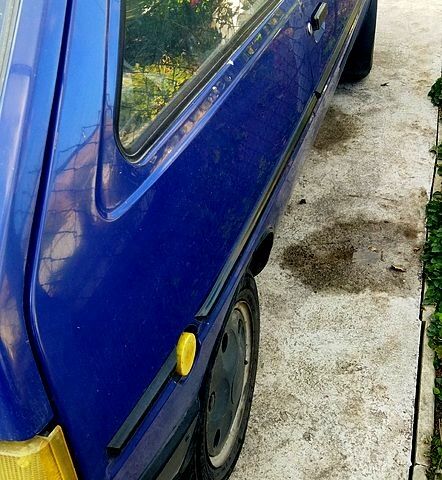 Синий ЗАЗ 1102 Таврия-Нова, объемом двигателя 1.2 л и пробегом 100 тыс. км за 960 $, фото 3 на Automoto.ua