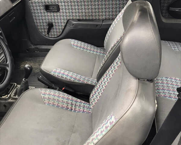 Синий ЗАЗ 1102 Таврія-Нова, объемом двигателя 1.2 л и пробегом 290 тыс. км за 850 $, фото 3 на Automoto.ua