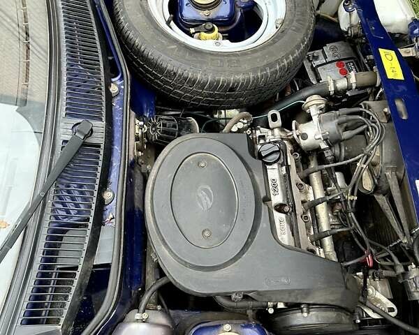 Синий ЗАЗ 1102 Таврія-Нова, объемом двигателя 1.2 л и пробегом 37 тыс. км за 2000 $, фото 16 на Automoto.ua