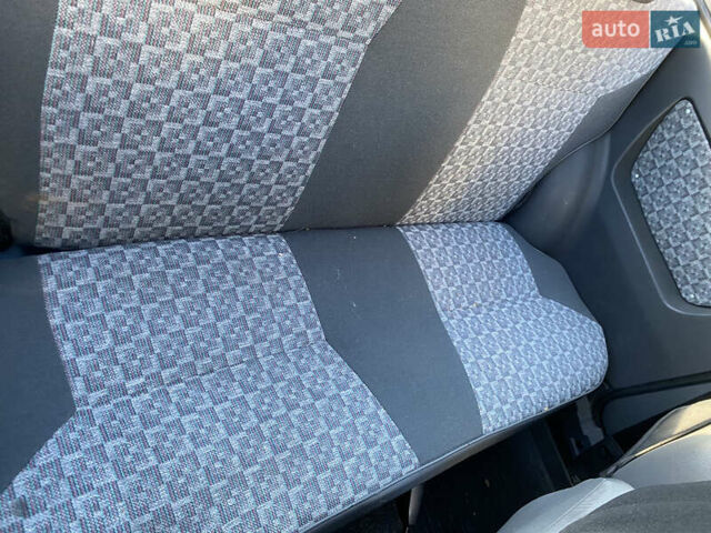 Синий ЗАЗ 1102 Таврія-Нова, объемом двигателя 1.2 л и пробегом 165 тыс. км за 1600 $, фото 14 на Automoto.ua