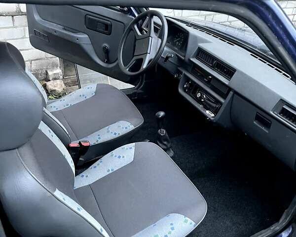 Синий ЗАЗ 1102 Таврія-Нова, объемом двигателя 1.2 л и пробегом 37 тыс. км за 2000 $, фото 10 на Automoto.ua