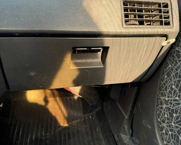 Синий ЗАЗ 1102 Таврия-Нова, объемом двигателя 1.2 л и пробегом 124 тыс. км за 599 $, фото 12 на Automoto.ua