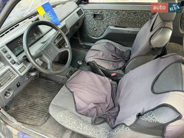 Синий ЗАЗ 1102 Таврия-Нова, объемом двигателя 1.2 л и пробегом 124 тыс. км за 599 $, фото 8 на Automoto.ua