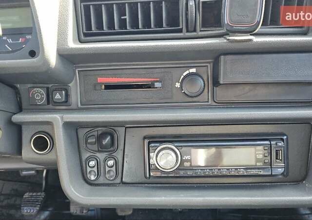 Синий ЗАЗ 1102 Таврія-Нова, объемом двигателя 1.2 л и пробегом 132 тыс. км за 1800 $, фото 9 на Automoto.ua