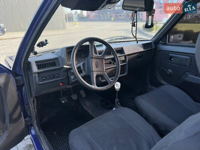 Синий ЗАЗ 1102 Таврія-Нова, объемом двигателя 1.2 л и пробегом 280 тыс. км за 600 $, фото 8 на Automoto.ua