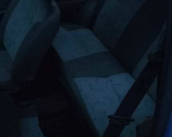 Синий ЗАЗ 1102 Таврія-Нова, объемом двигателя 1.2 л и пробегом 150 тыс. км за 650 $, фото 1 на Automoto.ua