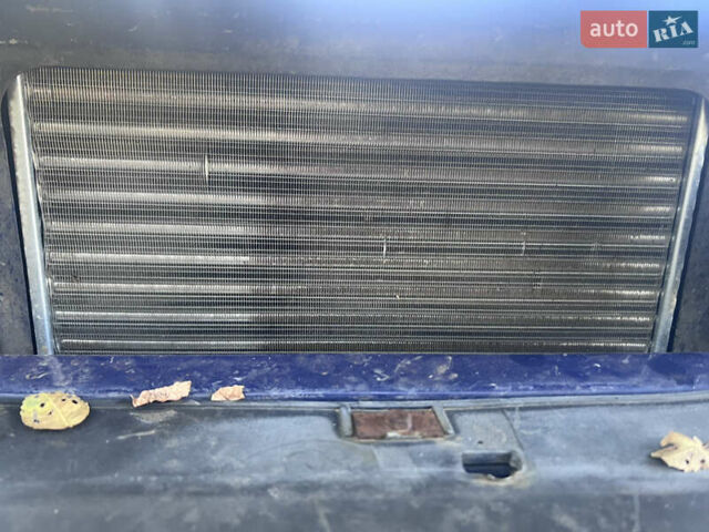 Синий ЗАЗ 1102 Таврія-Нова, объемом двигателя 1.2 л и пробегом 499 тыс. км за 1400 $, фото 3 на Automoto.ua