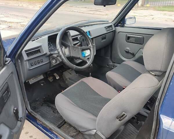 Синий ЗАЗ 1102 Таврия-Нова, объемом двигателя 1.2 л и пробегом 71 тыс. км за 1000 $, фото 3 на Automoto.ua