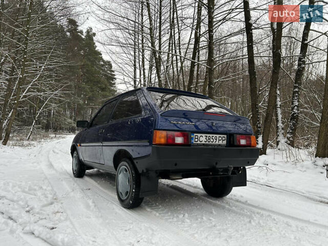 Синий ЗАЗ 1102 Таврия-Нова, объемом двигателя 1.2 л и пробегом 218 тыс. км за 1145 $, фото 5 на Automoto.ua