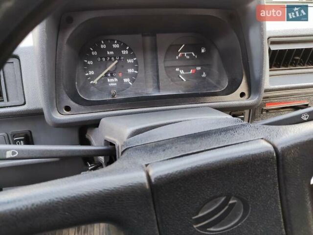 Синий ЗАЗ 1102 Таврия-Нова, объемом двигателя 1.2 л и пробегом 100 тыс. км за 800 $, фото 8 на Automoto.ua