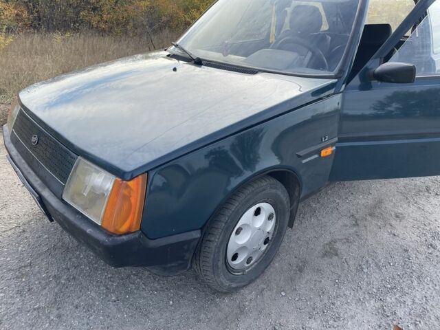 ЗАЗ 1102 Таврия-Нова 2004 у Запоріжжя на Automoto.ua Синій ЗАЗ 1102 Таврия-Нова, об'ємом двигуна 1.2 л та пробігом 166 тис. км за 763 $, фото 6 на Automoto.ua