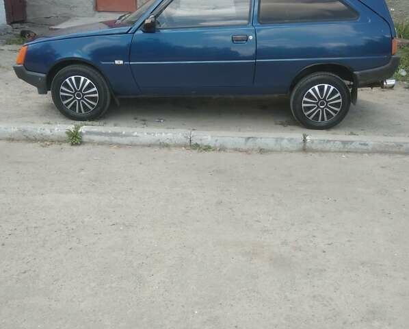 Синий ЗАЗ 1102 Таврия-Нова, объемом двигателя 1.2 л и пробегом 200 тыс. км за 1200 $, фото 13 на Automoto.ua
