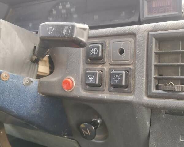 Синий ЗАЗ 1102 Таврия-Нова, объемом двигателя 1.2 л и пробегом 210 тыс. км за 800 $, фото 8 на Automoto.ua