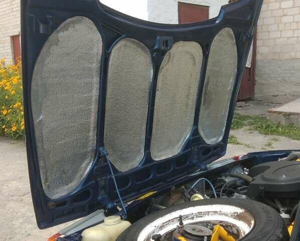Синий ЗАЗ 1102 Таврия-Нова, объемом двигателя 1.2 л и пробегом 200 тыс. км за 1200 $, фото 1 на Automoto.ua
