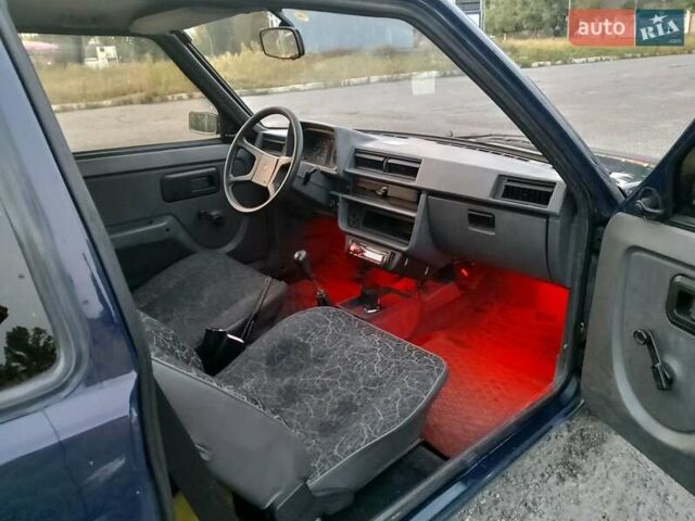 Синий ЗАЗ 1102 Таврія-Нова, объемом двигателя 1.1 л и пробегом 160 тыс. км за 1000 $, фото 6 на Automoto.ua