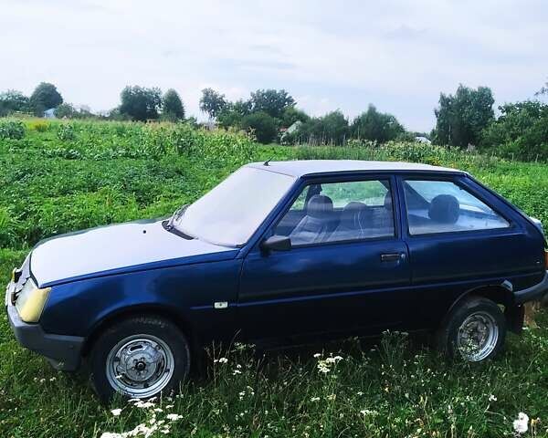 Синий ЗАЗ 1102 Таврия-Нова, объемом двигателя 1.2 л и пробегом 210 тыс. км за 800 $, фото 1 на Automoto.ua