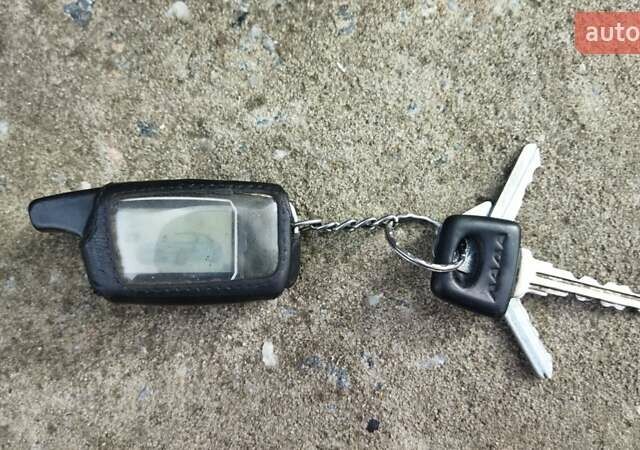 Синій ЗАЗ 1102 Таврія-Нова, об'ємом двигуна 1.3 л та пробігом 296 тис. км за 850 $, фото 12 на Automoto.ua