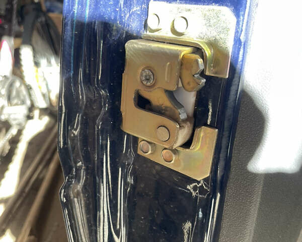 Синий ЗАЗ 1102 Таврія-Нова, объемом двигателя 1.2 л и пробегом 1 тыс. км за 1800 $, фото 4 на Automoto.ua